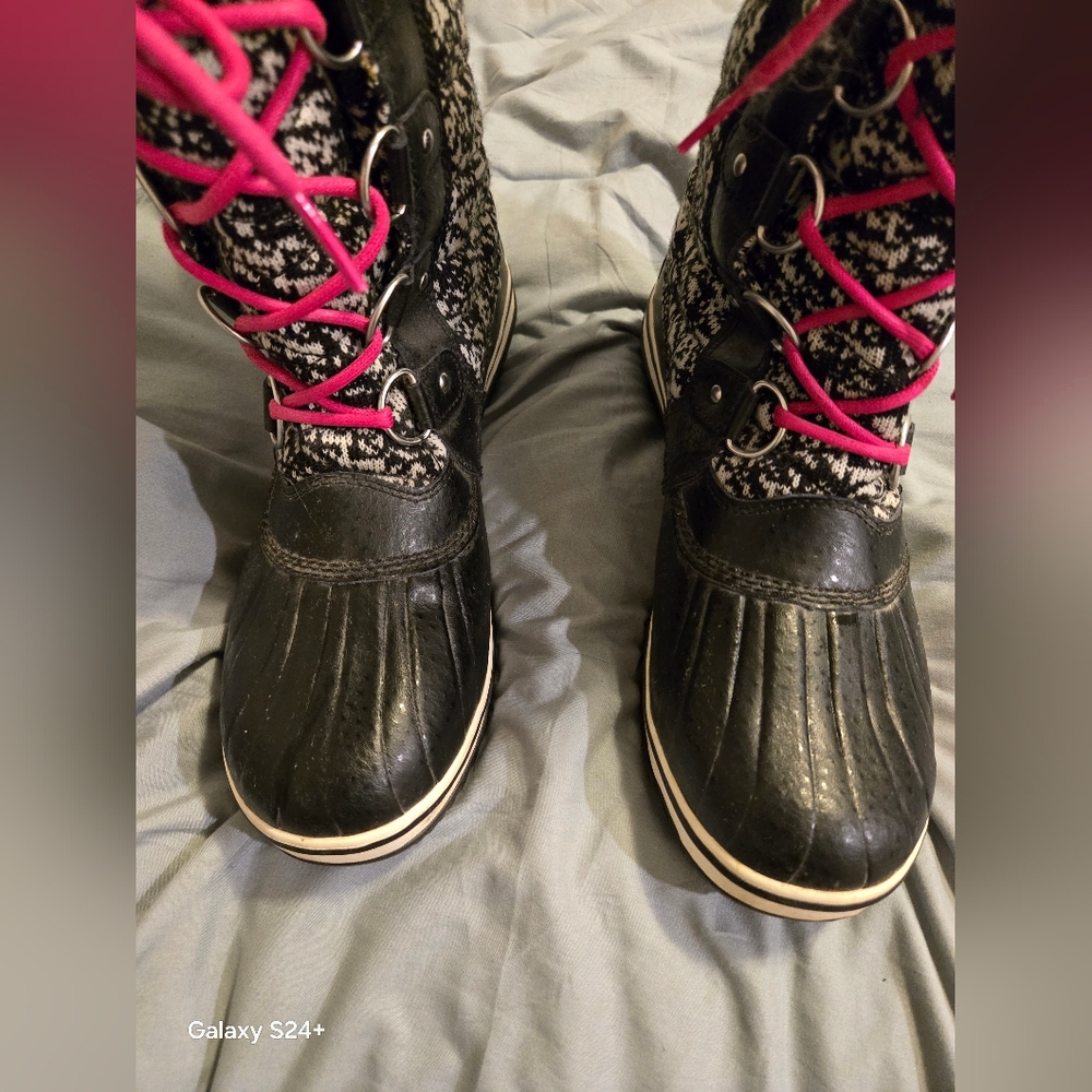 Sorel Black and Pink Winter Boots